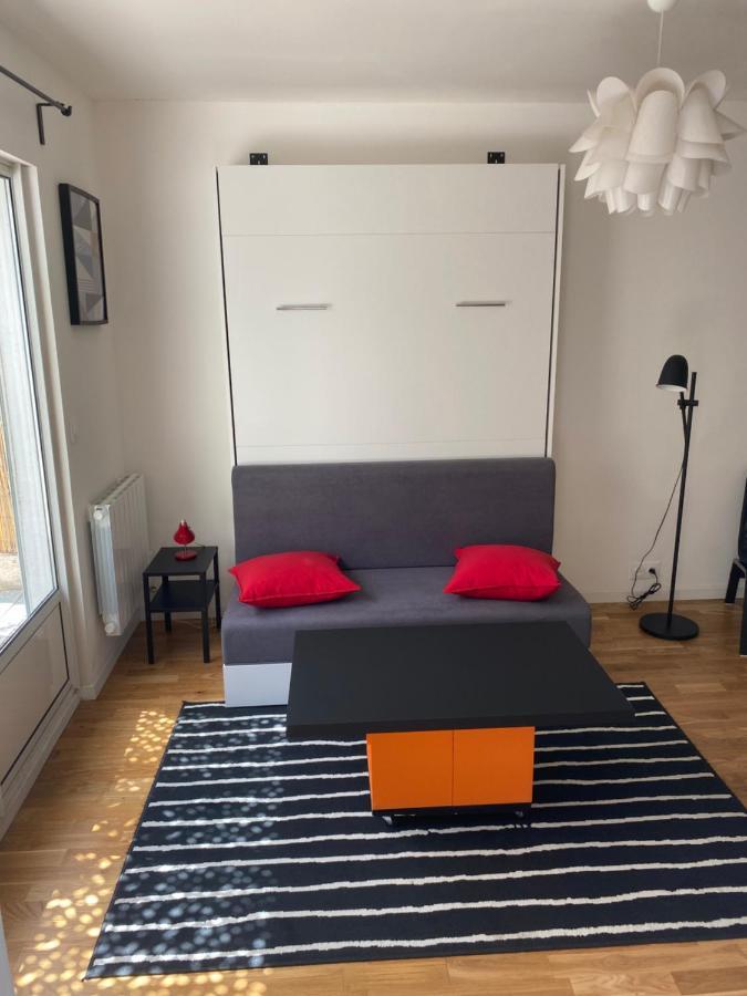 Grand Studio De 38M2 Et Cour Independante De 25M2 Dont Wifi Et Netflix Apartment Montpellier Luaran gambar