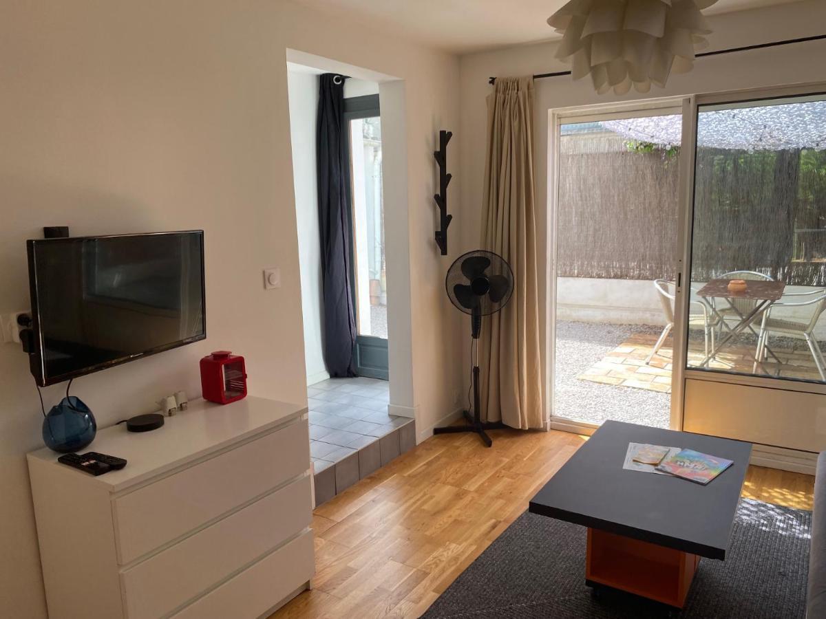 Grand Studio De 38M2 Et Cour Independante De 25M2 Dont Wifi Et Netflix Apartment Montpellier Luaran gambar