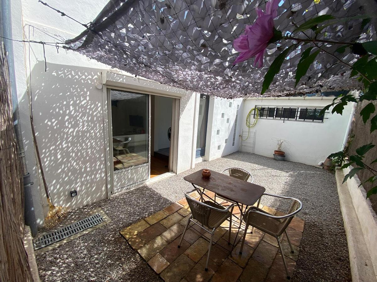 Grand Studio De 38M2 Et Cour Independante De 25M2 Dont Wifi Et Netflix Apartment Montpellier Luaran gambar